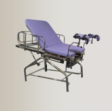 Telescopic Labor Table With Full SS Made with 304 grade 1 set Lithotomy Pads Mattress And Bed Fixing IV Rod